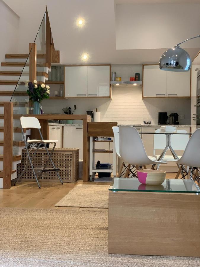 Luxury 3-Bedroom Townhouse In Hackney Londra Exterior foto